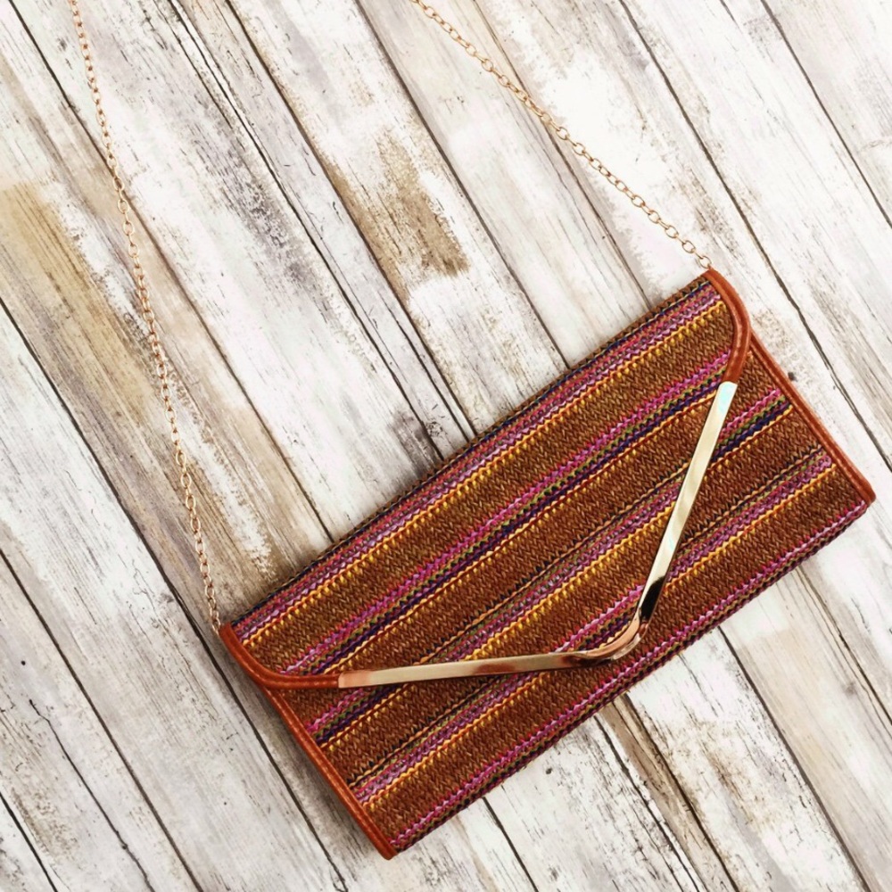 Straw purse
